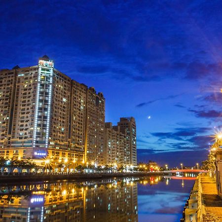 Wei-Yat Grand Hotel Tainan Exterior foto